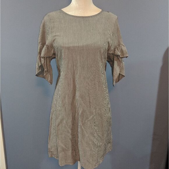 NWT BCBG Gray Dress Midi size xs - Picture 1 of 6